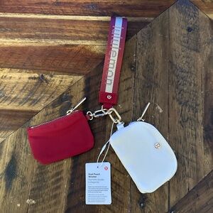 lululemon athletica Red and Cream Key Holder Set